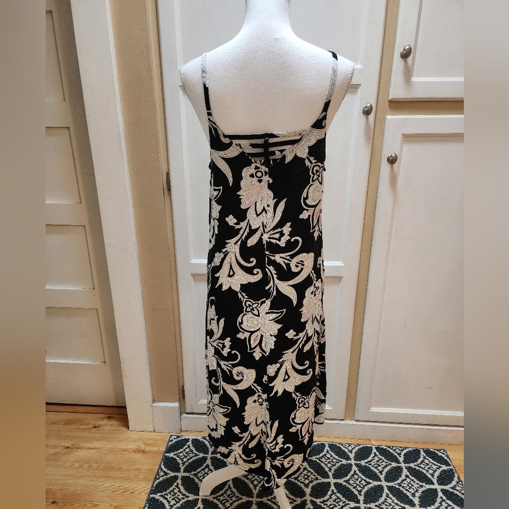 Westport Women's Floral Sleeveless Midi - Picture 7 of 11